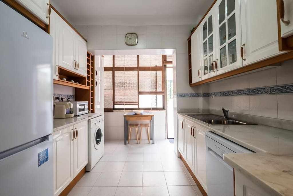 Apart Lisboa Confortavel 2 Quartos Com Terraco Odivelas  Zewnętrze zdjęcie
