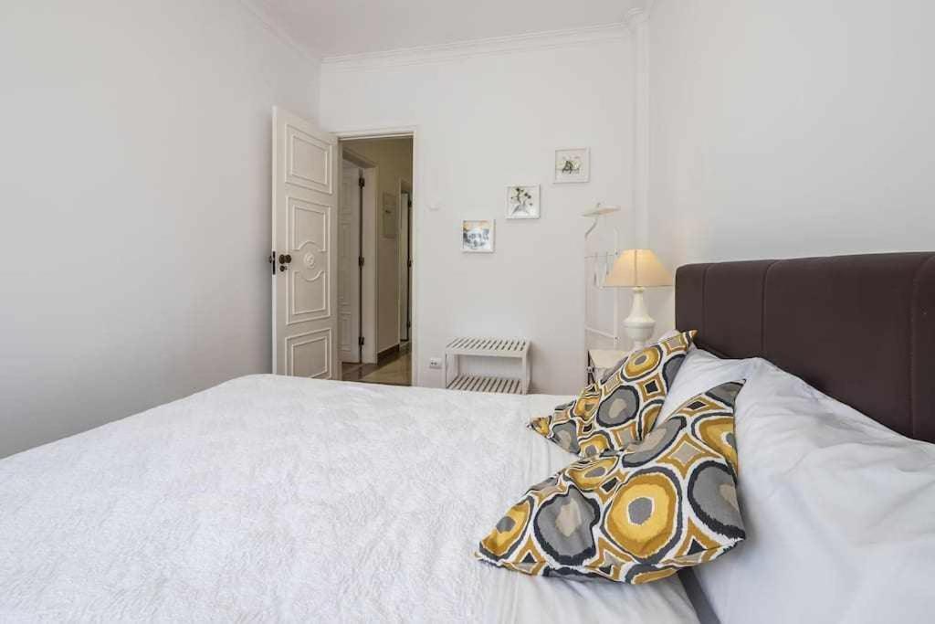 Apartament Apart Lisboa Confortavel 2 Quartos Com Terraco Odivelas  Zewnętrze zdjęcie