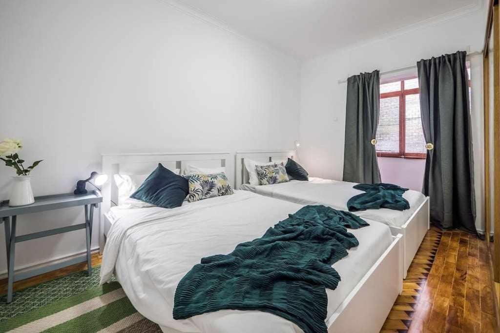 Apart Lisboa Confortavel 2 Quartos Com Terraco Odivelas  Zewnętrze zdjęcie