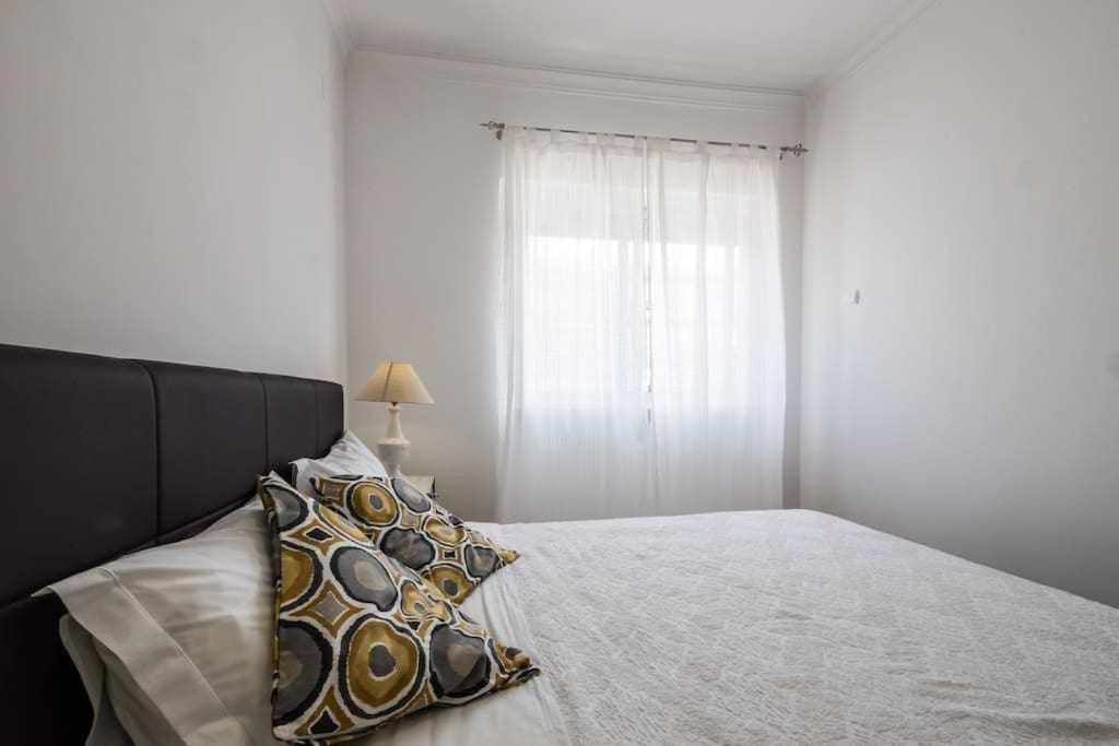 Apart Lisboa Confortavel 2 Quartos Com Terraco Odivelas  Zewnętrze zdjęcie