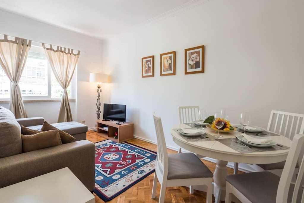 Apartament Apart Lisboa Confortavel 2 Quartos Com Terraco Odivelas  Zewnętrze zdjęcie